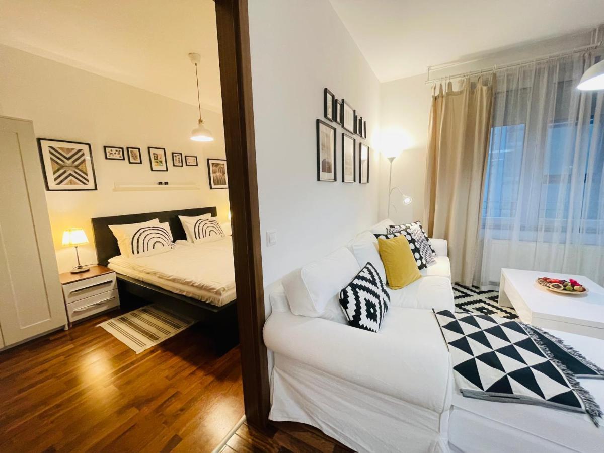 Peony Szekely Mihaly Apartment - Free Garage ブダペスト エクステリア 写真