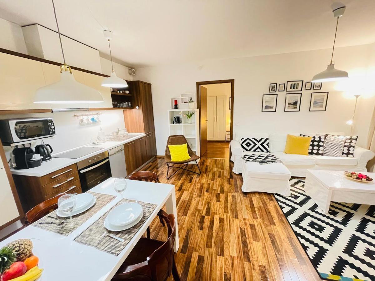 Peony Szekely Mihaly Apartment - Free Garage ブダペスト エクステリア 写真