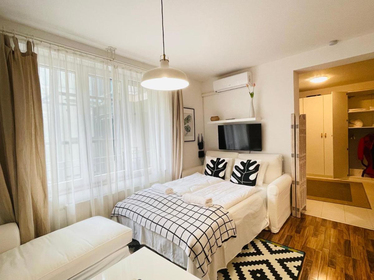 Peony Szekely Mihaly Apartment - Free Garage ブダペスト エクステリア 写真